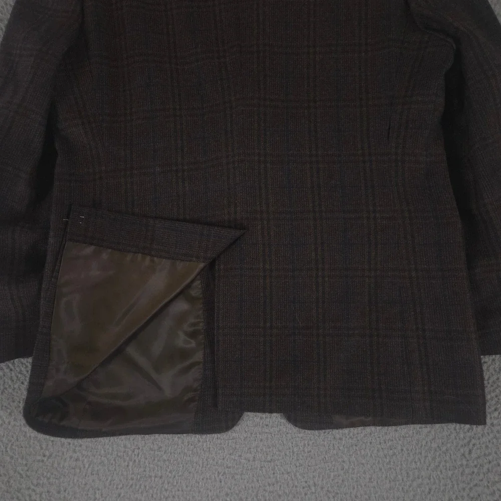 Men's Brown Plaid Blazer - Classic Tailored Jacket